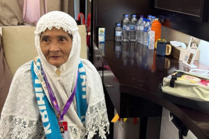 Ember Tua Nenek Jumaria