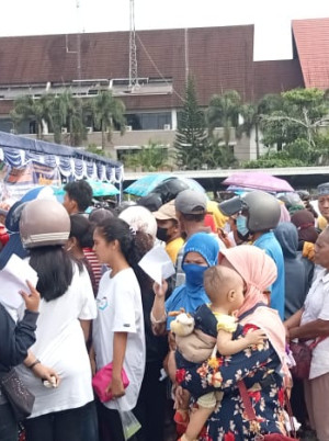 Puisi Helmansyah Moeis