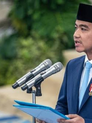Sesudah Palu MK, Siapa Menjaga Integritas Republik?