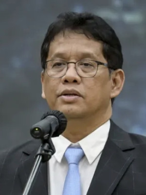 Pencopotan Purbaya, Etika Komunikasi Pemerintahan, dan Dampaknya terhadap Politik Jawa Barat