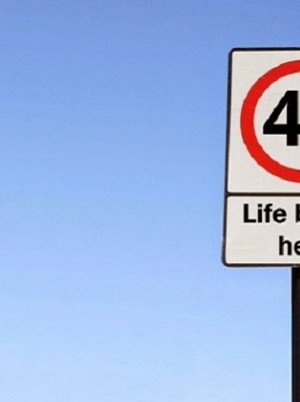 Life Begins at 40… Korban Pertama Biasanya Dompet dan Akal Sehat