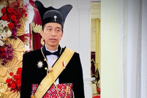 Kekuasaan Hub-And-Spoke: Paria Politik Bernama Jokowi