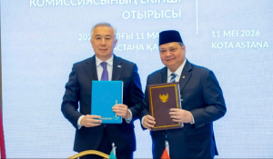 Pertemuan Menteri Koordinator Bidang Perekonomian RI, Airlangga Hartarto, dan Deputi Perdana Menteri sekaligus Menteri Ekonomi Nasional Republik Kazakhstan, Serik Zhumangarin, di Astana, Senin (11/5/2026).