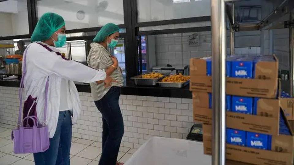 Sample MBG yang Bikin 171 Siswa di Bogor Keracunan Sedang Diperiksa di Labkesda