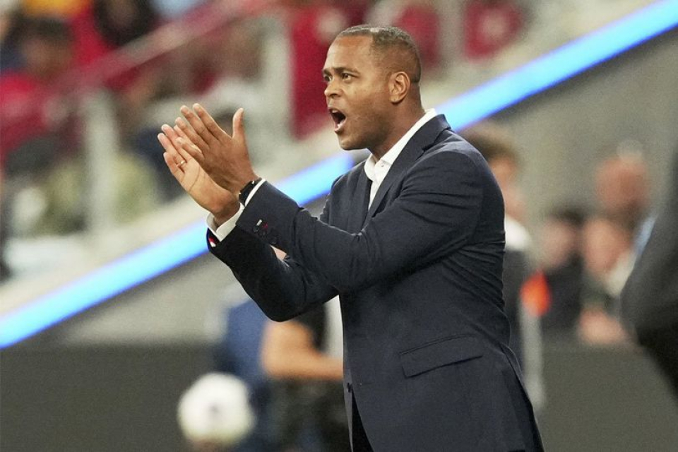 Sembilan Kelemahan Patrick Kluivert Berdasarkan Duel dengan Australia