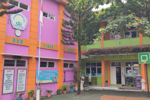 SD Muhammadiyah Temanggung Tolak MBG, Kepala SD: Saya Sudah Trauma