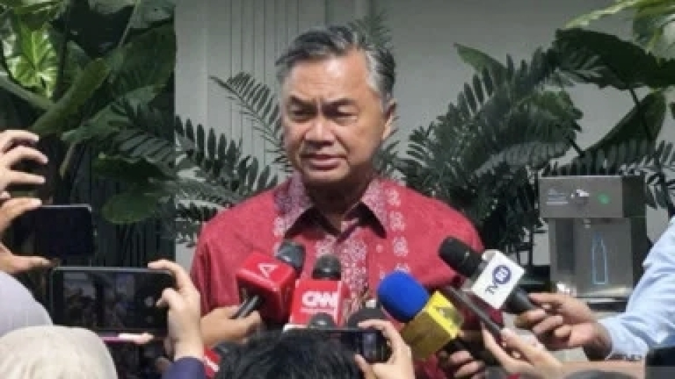 Dino Patti Jalal: Jangan Kerahkan Buzzer atau Adu Jotos untuk Hadapi MSCI