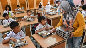 Masih Soal Satu Tahun Pemerintahan Prabowo-Gibran, Dosen UGM: Banyak Program, Sedikit Dampak Nyata