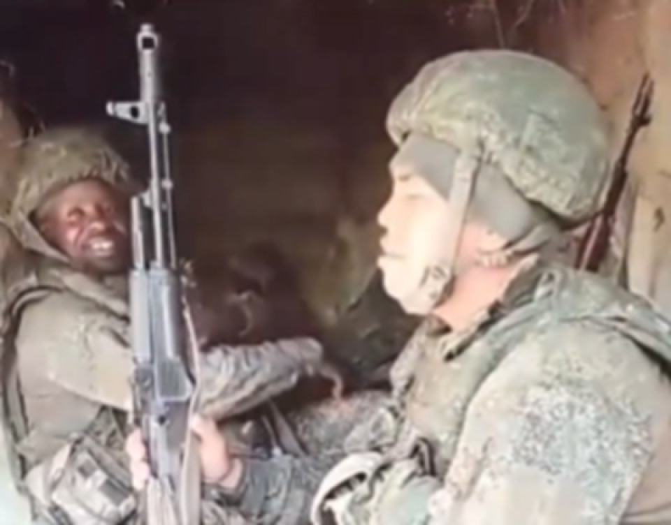 Warga Negara Indonesia Direkrut Jadi Tentara Rusia, Viral Menyanyi Indonesia Raya di Garis Depan Pertempuran