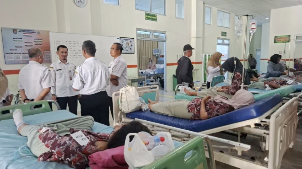 Ratusan Siswa SMAN 1 Sampang Diduga Keracunan MBG, 19 Siswi Dirujuk ke RSUD