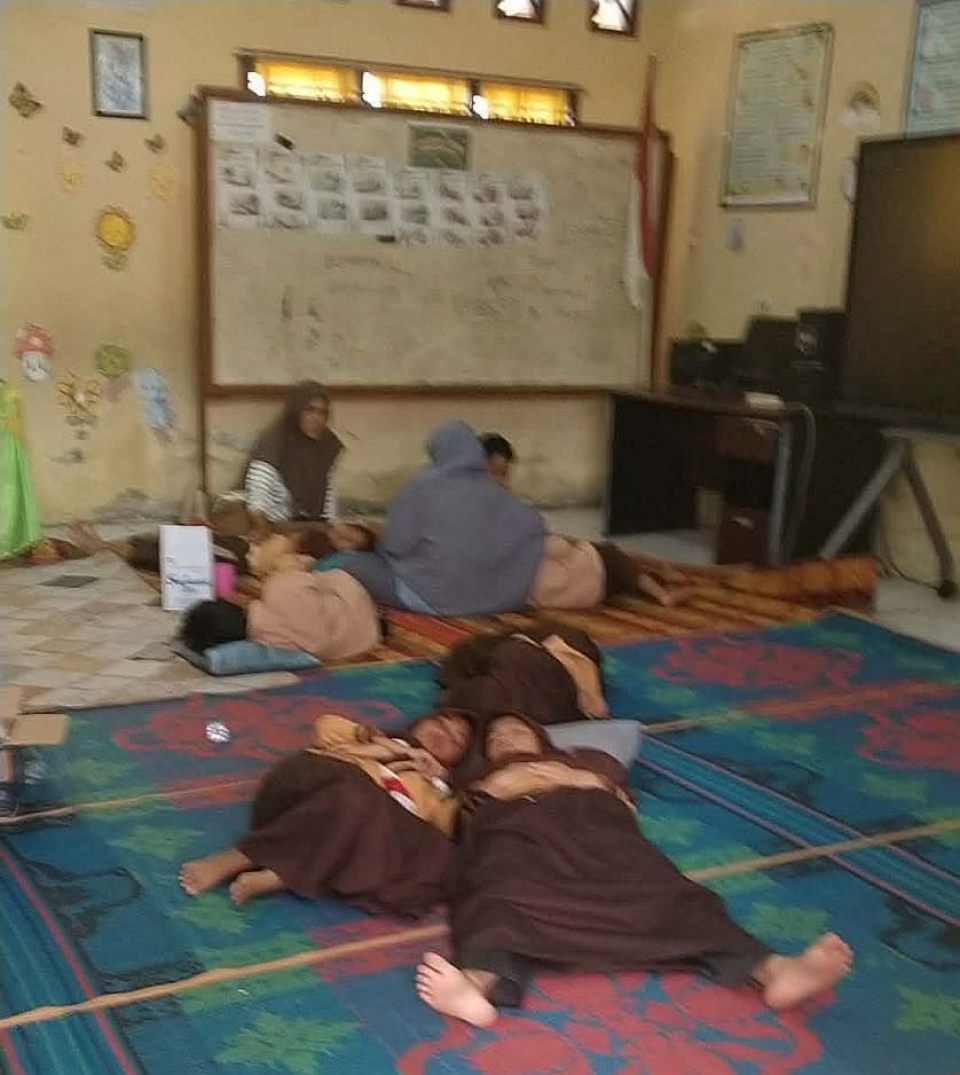 Breaking News Ratusan Murid SDN 013 dan 015 Buluh Kasap Keracunan MBG