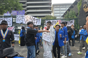 Demo di Semarang, Ratusan Mahasiswa Tuntut RUU Perampasan Aset dan Evaluasi Program MBG